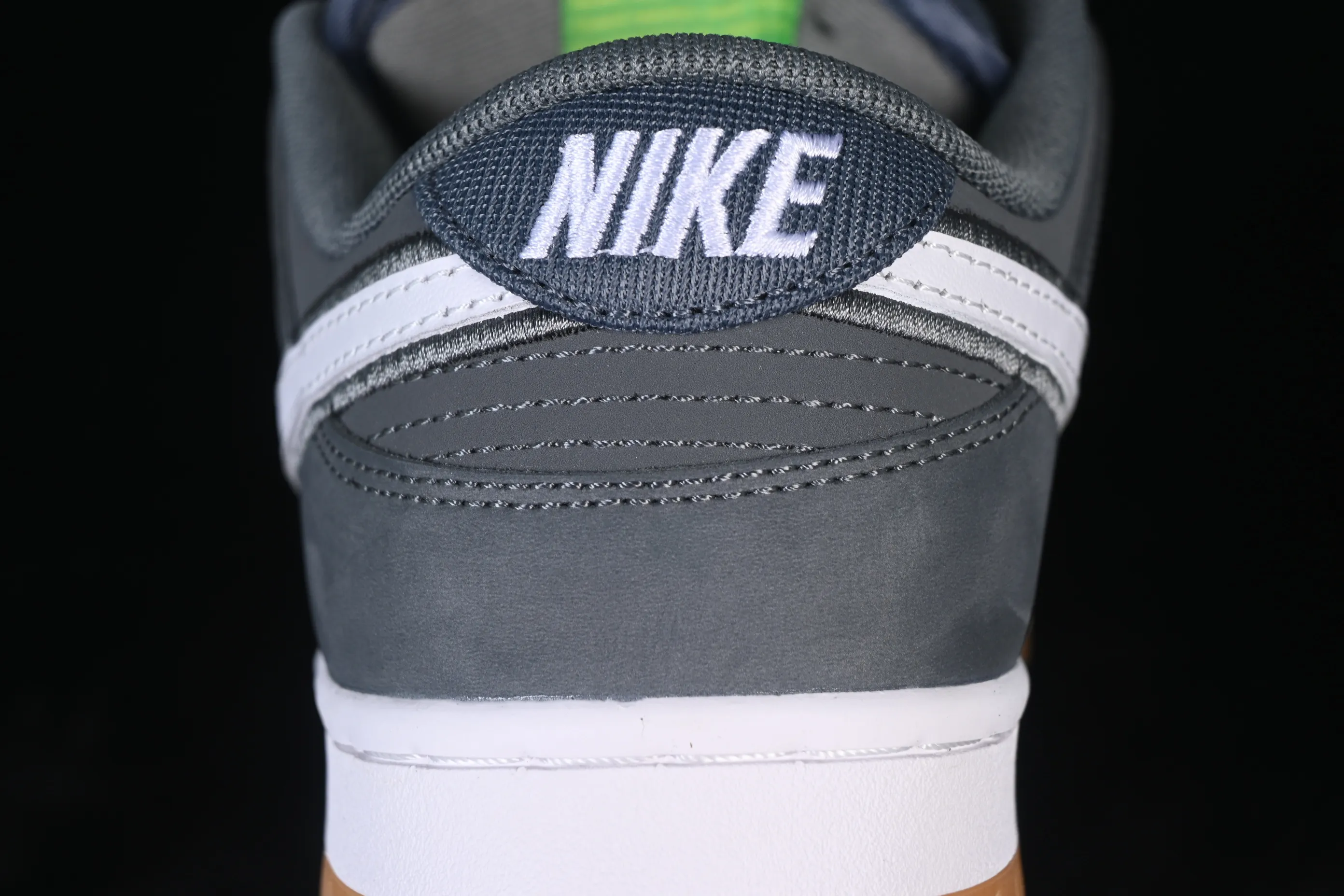 All categories Nk SB Dunk series Nk SB Dunk Low low-top sneakers Nike SB Dunk Low suede gray raw rubber SB low-top casual sneakers FZ1287-300
